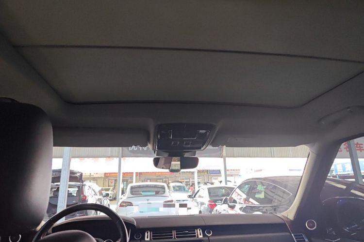 Used Land Rover Range  Headliner