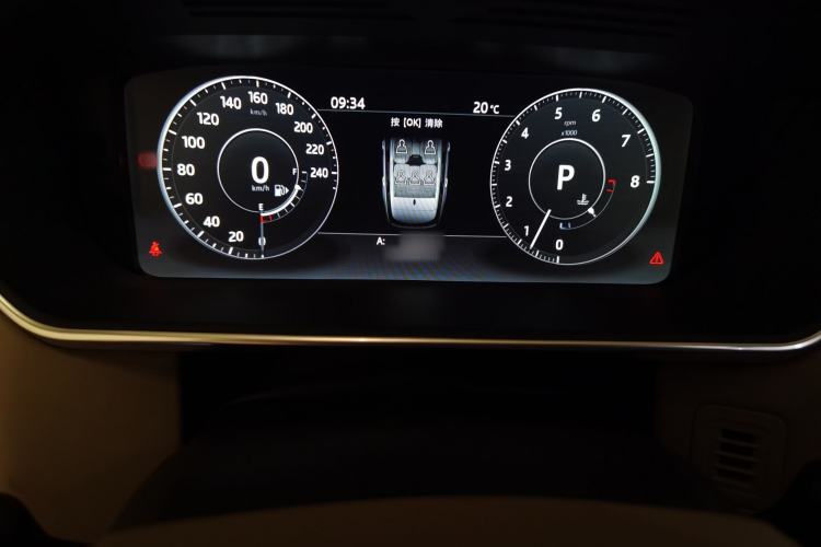 Used Land Rover Range 2017 3.0 SC V6 Vogue Extended Version Instrument Cluster