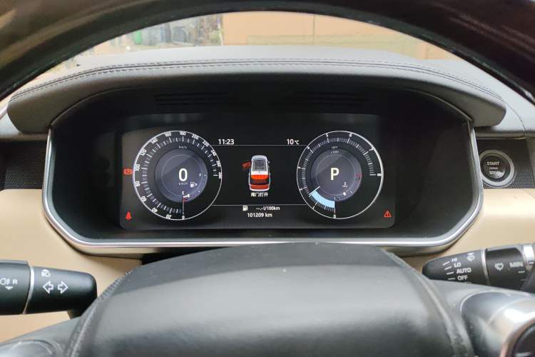 Used Land Rover Range 2017 3.0 SC V6 Vogue Instrument Cluster