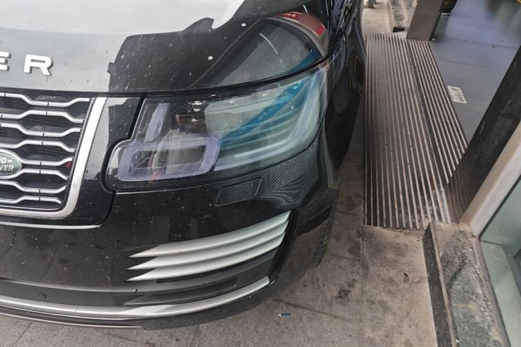 Used Land Rover Range 2017 3.0 SC V6 Vogue Extended Version Left Front Headlight