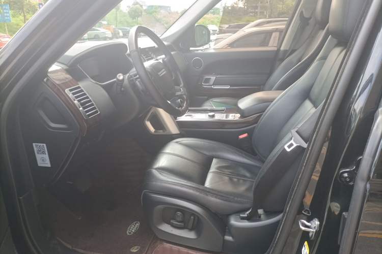 Used Land Rover Range  Left Front Seat
