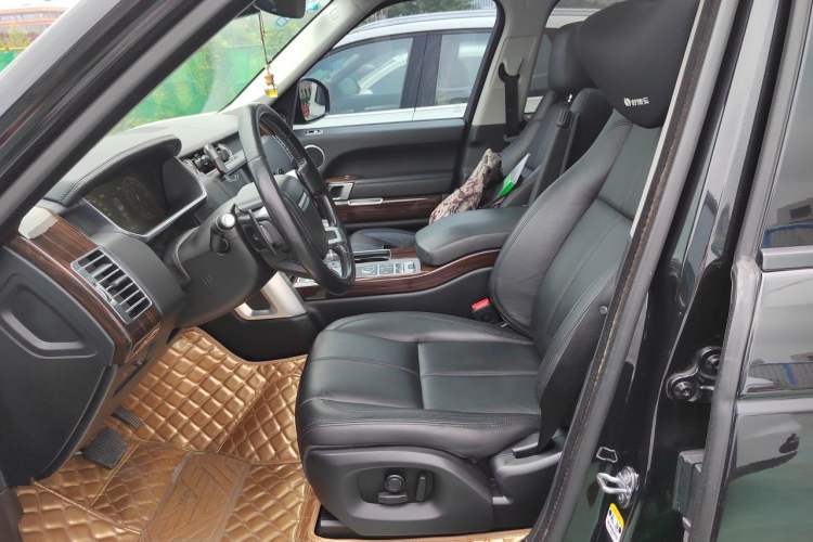 Used Land Rover Range  Left Front Seat