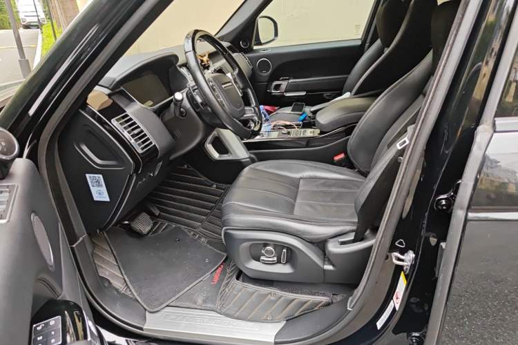 Used Land Rover Range  Left Front Seat