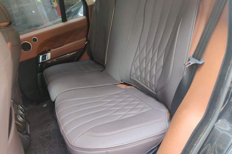 Used Land Rover Range  Left Rear Seat