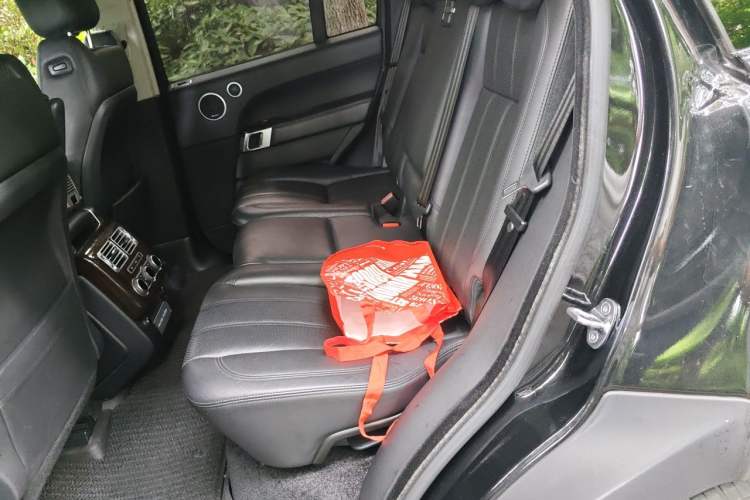 Used Land Rover Range 2017 3.0 SC V6 Vogue Left Rear Seat