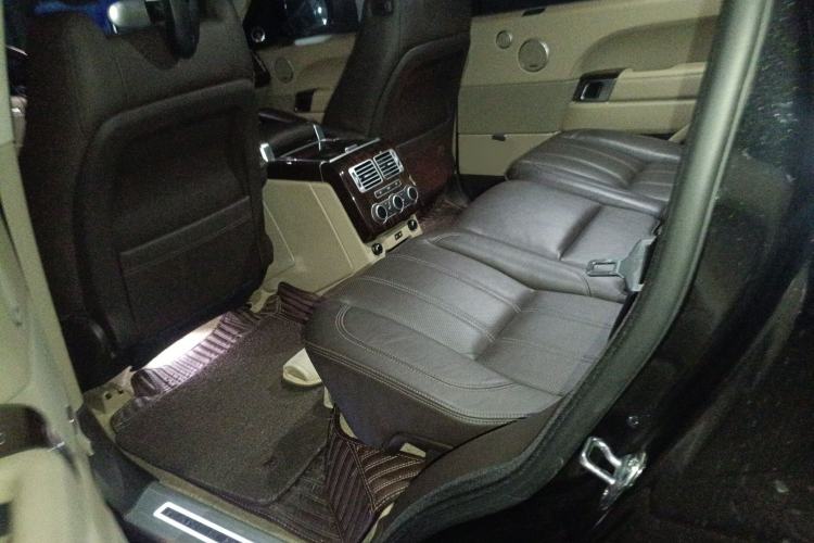 Used Land Rover Range 2017 3.0 SC V6 Vogue Extended Version Left Rear Seat