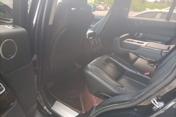 Used Land Rover Range  Left Rear Seat