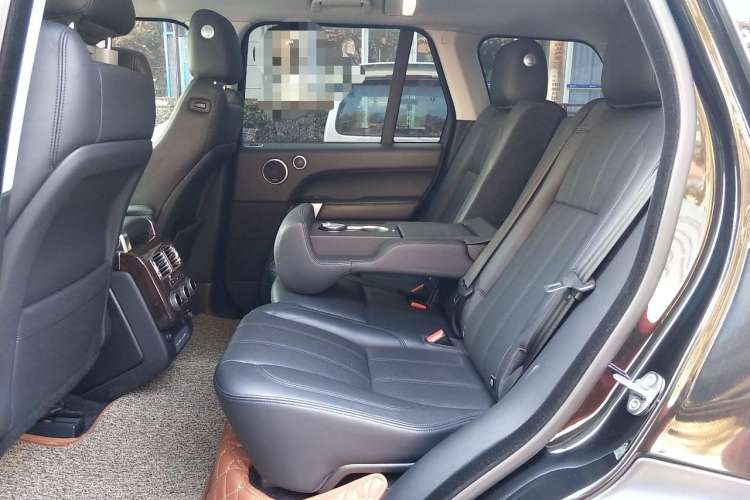Used Land Rover Range 2017 3.0 SC V6 Vogue Left Rear Seat