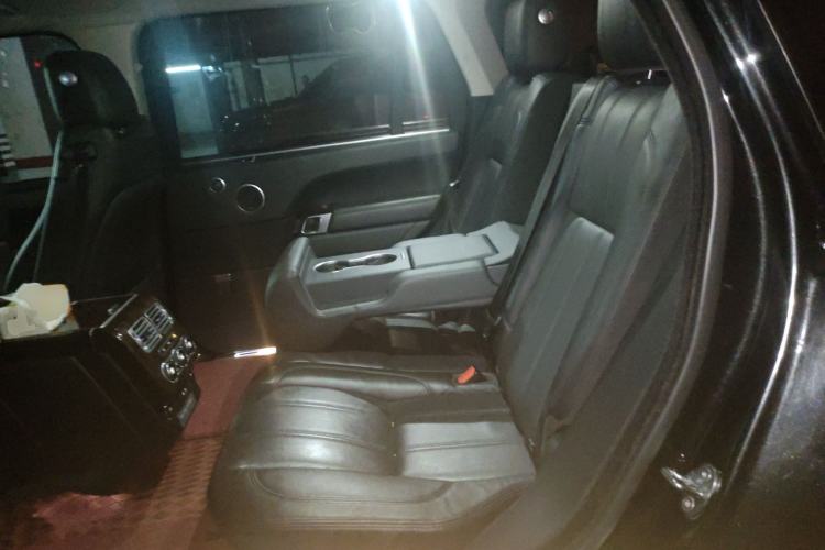 Used Land Rover Range 2017 3.0 SC V6 Vogue Extended Version Left Rear Seat