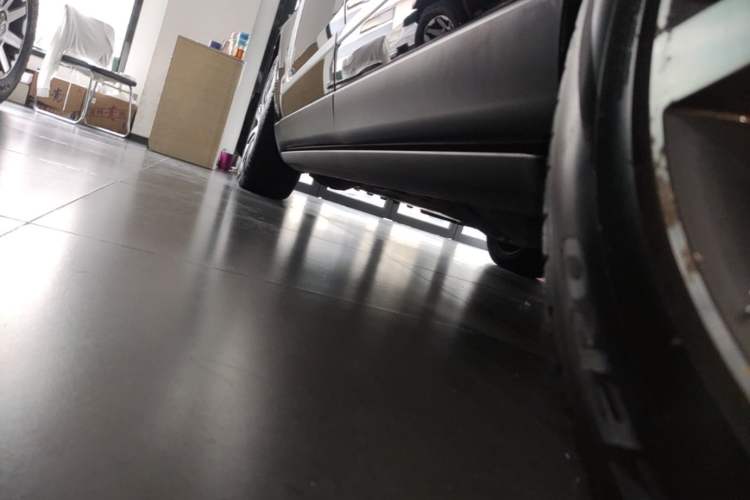 Used Land Rover Range 2017 5.0 SC V8 AB Prestige Extended Edition Left Side Sill