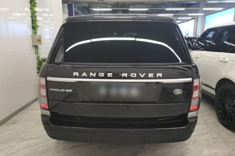 Used Land Rover Range 2017 3.0 SC V6 Vogue SE Long-Wheelbase Edition Rear