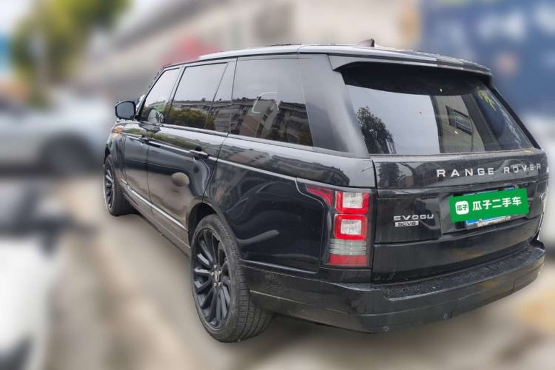 Used Land Rover Range 2017 3.0 SC V6 Vogue Extended Version Rear Left 45 Deg