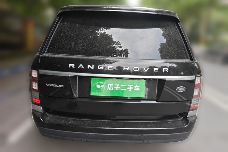 Used Land Rover Range 2017 3.0 SC V6 Vogue Extended Version Rear