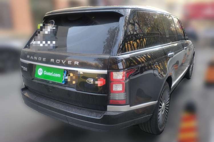 Used Land Rover Range 2017 3.0 SC V6 Vogue Extended Version Rear Right 45 Deg
