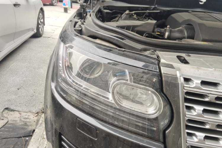 Used Land Rover Range 2017 3.0 SC V6 Vogue Right Front Headlight