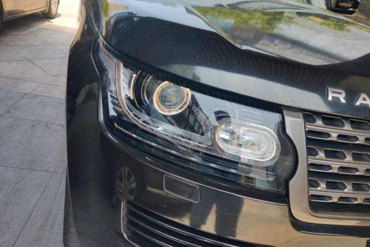 Used Land Rover Range  Right Front Headlight