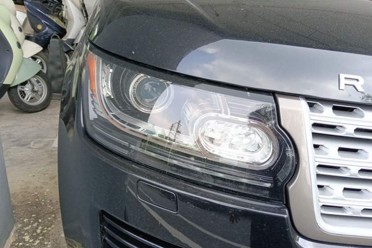 Used Land Rover Range 2017 3.0 SC V6 Vogue Right Front Headlight