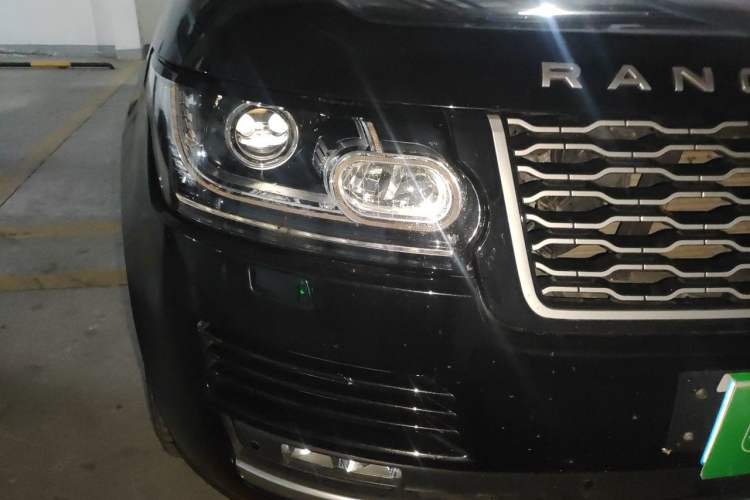 Used Land Rover Range 2017 3.0 SC V6 Grand Edition Right Front Headlight