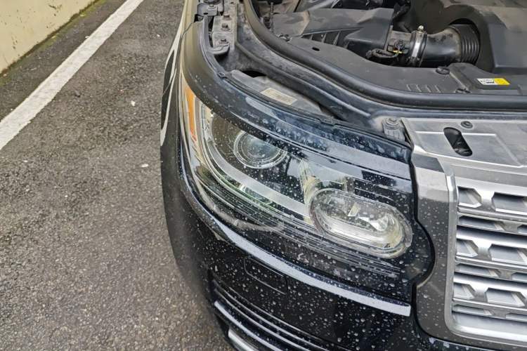 Used Land Rover Range  Right Front Headlight