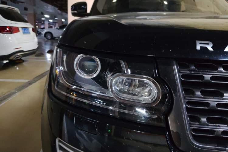 Used Land Rover Range  Right Front Headlight