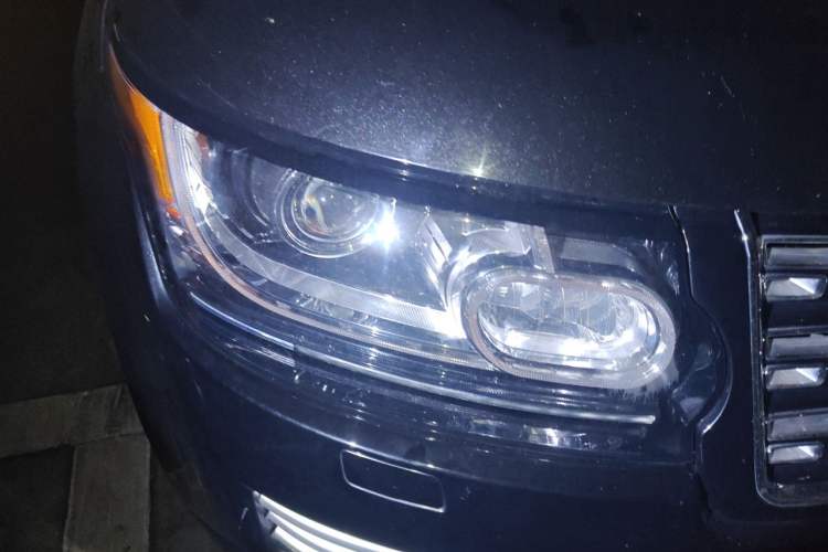 Used Land Rover Range  Right Front Headlight