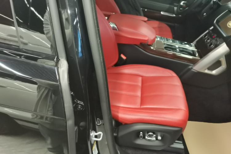 Used Land Rover Range 2017 3.0 SC V6 Vogue SE Long-Wheelbase Edition Right Front Seat