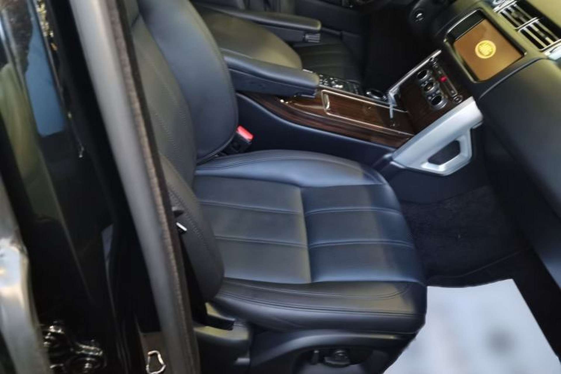 Used Land Rover Range 2017 3.0 SC V6 Vogue Extended Version Right Front Seat
