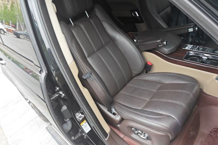 Used Land Rover Range 2017 3.0 SC V6 Vogue Extended Version Right Front Seat