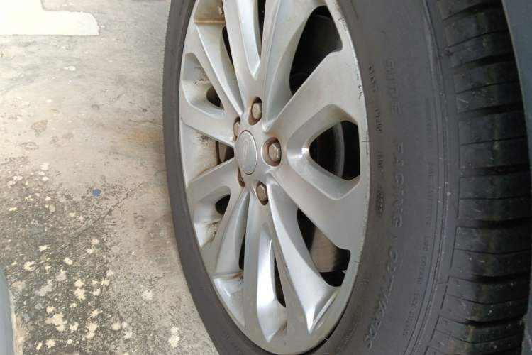 Used Land Rover Range 2017 3.0 SC V6 Vogue Right Front Wheel Hub