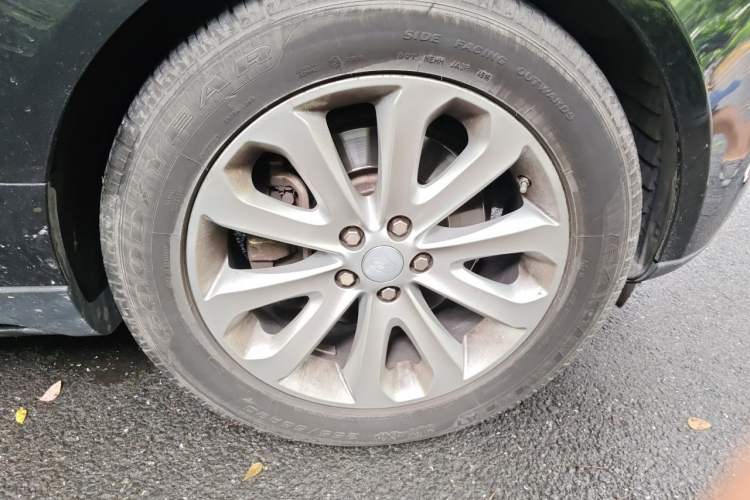 Used Land Rover Range 2017 3.0 SC V6 Vogue Right Front Wheel Hub
