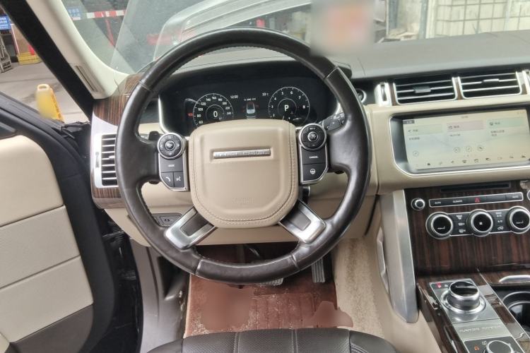 Used Land Rover Range 2017 3.0 SC V6 Vogue Steering Wheel