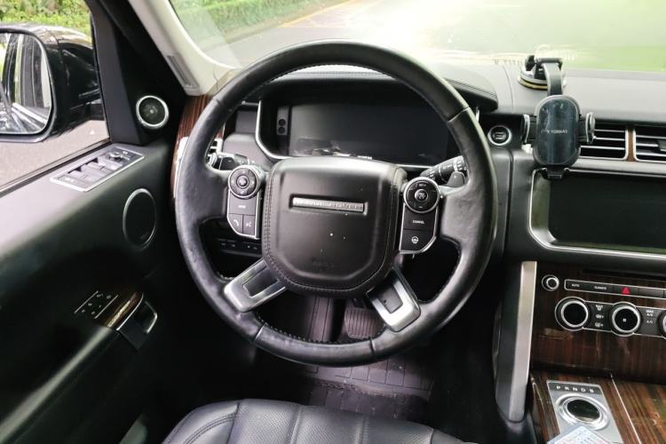 Used Land Rover Range 2017 3.0 SC V6 Vogue Steering Wheel