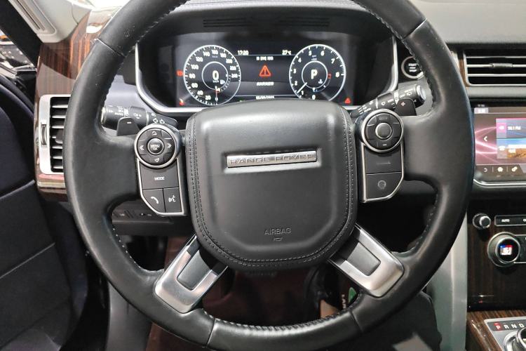 Used Land Rover Range 2017 3.0 SC V6 Vogue Steering Wheel