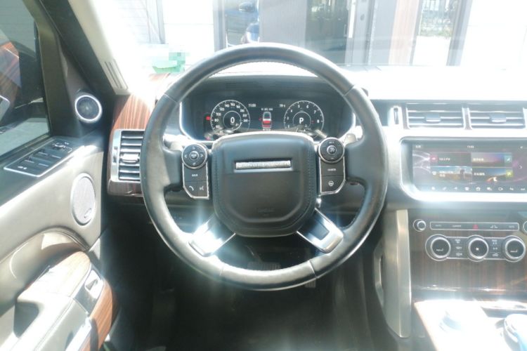 Used Land Rover Range 2017 3.0 SC V6 Vogue SE Long-Wheelbase Edition Steering Wheel
