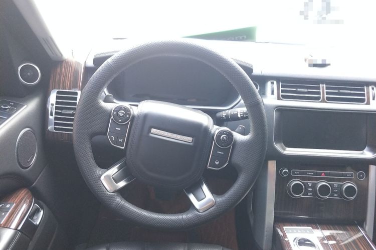 Used Land Rover Range 2017 3.0 SC V6 Vogue Steering Wheel