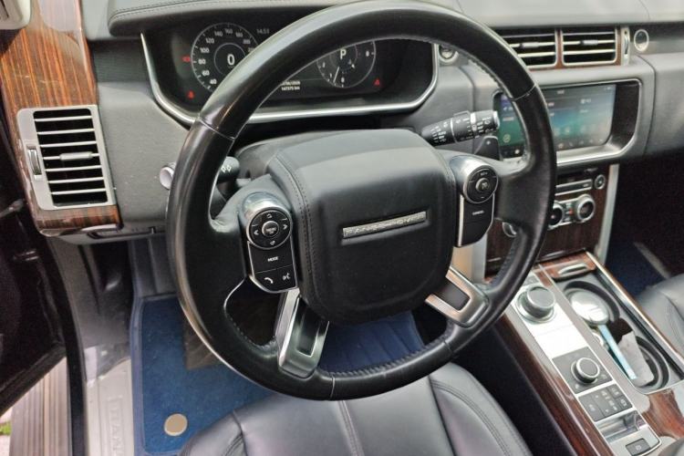 Used Land Rover Range 2017 3.0 SC V6 Vogue Steering Wheel
