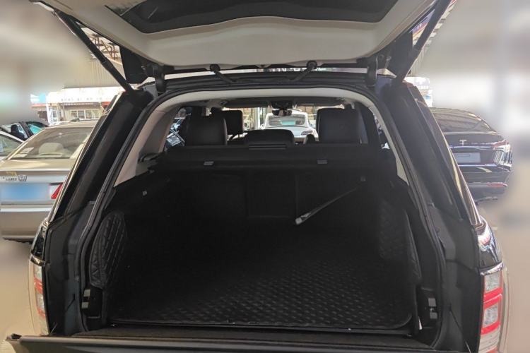 Used Land Rover Range  Trunk