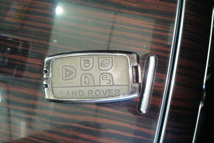 Used Land Rover Range 2017 3.0 SC V6 Vogue SE Long-Wheelbase Edition Vehicle Key