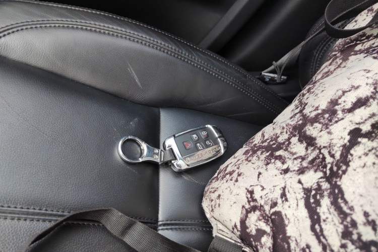 Used Land Rover Range  Vehicle Key