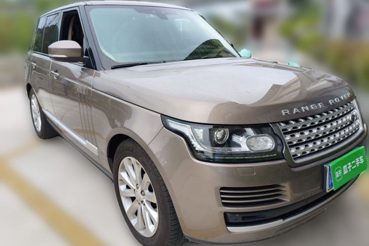 Used Land Rover Range 2017 3.0 SC V6 Vogue Front Right 45 Deg