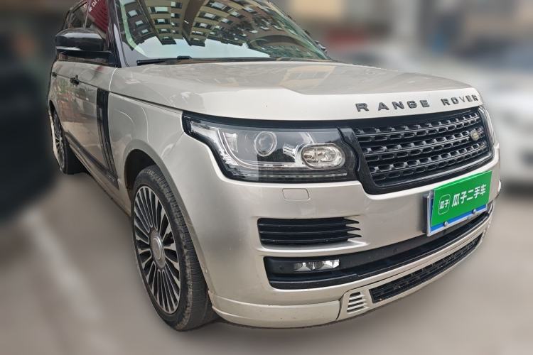 Used Land Rover Range 2017 3.0 SC V6 Vogue SE Long-Wheelbase Edition Front Right 45 Deg