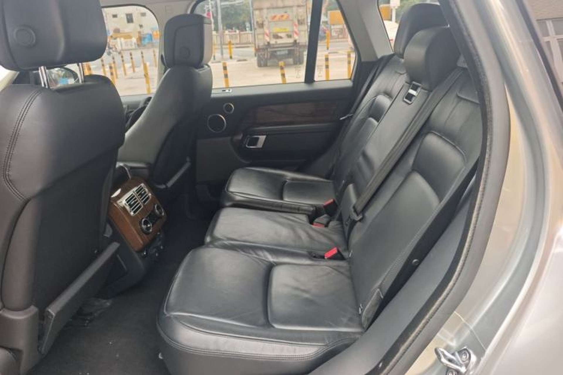 Used Land Rover Range  Left Rear Seat