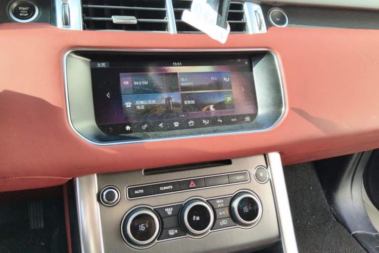 Used Land Rover Range  Audio And AC Panel