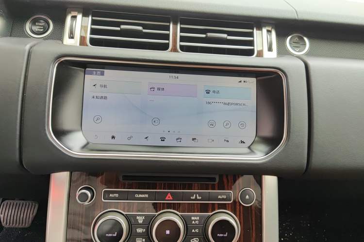 Used Land Rover Range 2017 3.0 SC V6 Vogue SE Long-Wheelbase Edition Audio And AC Panel