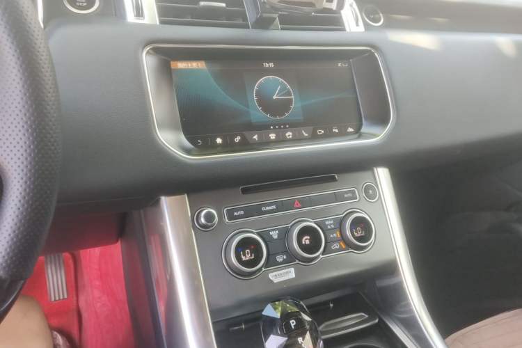 Used Land Rover Range  Audio And AC Panel