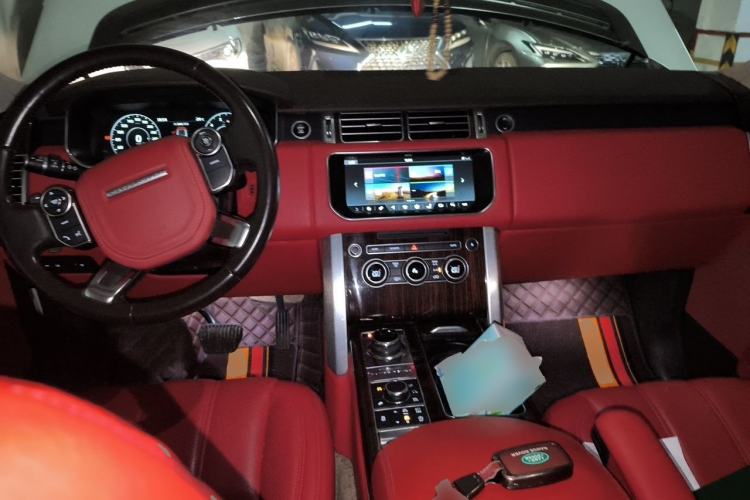 Used Land Rover Range  Center Console