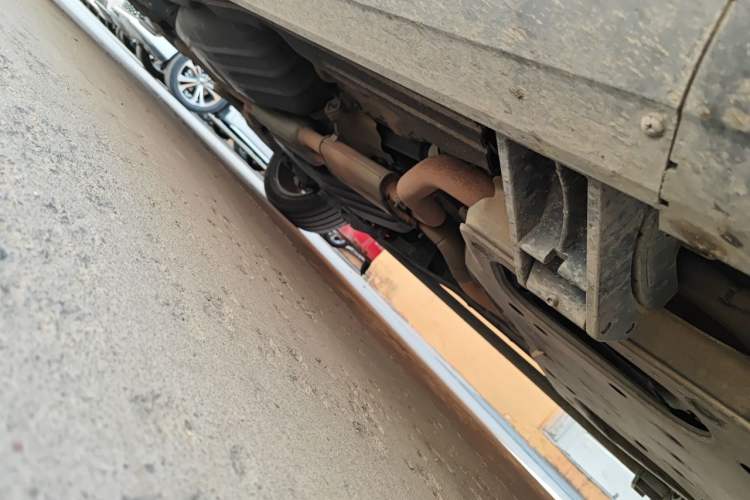 Used Land Rover Range  Chassis Front Right