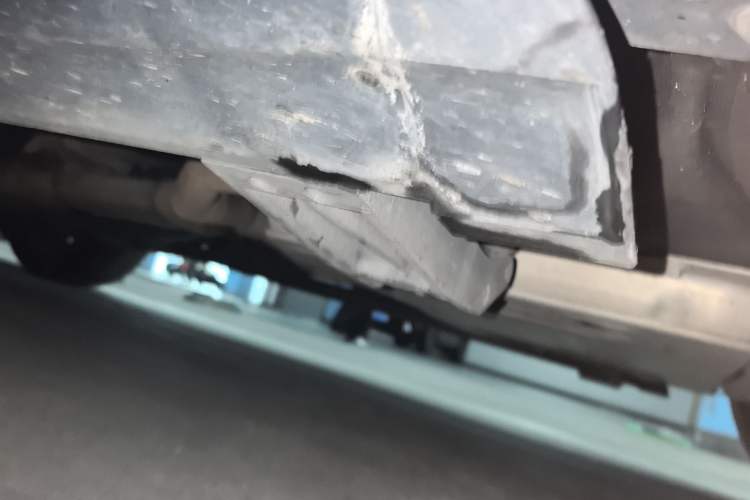 Used Land Rover Range  Chassis Front Right