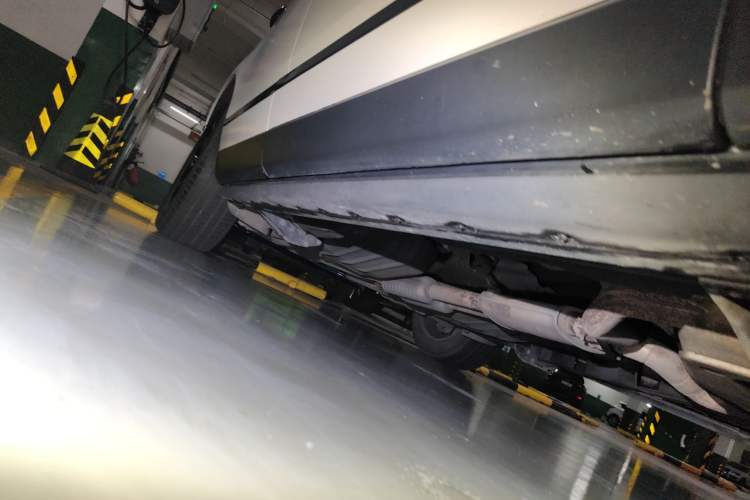 Used Land Rover Range  Chassis Front Right
