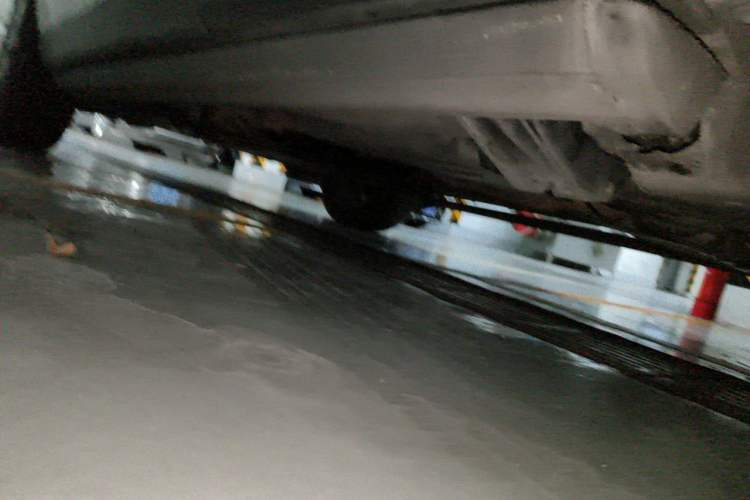 Used Land Rover Range  Chassis Rear Left